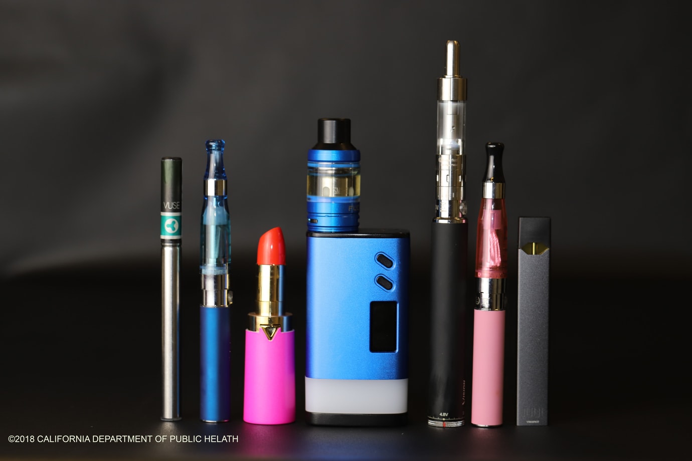 Vapes exhibidos en forma de galería