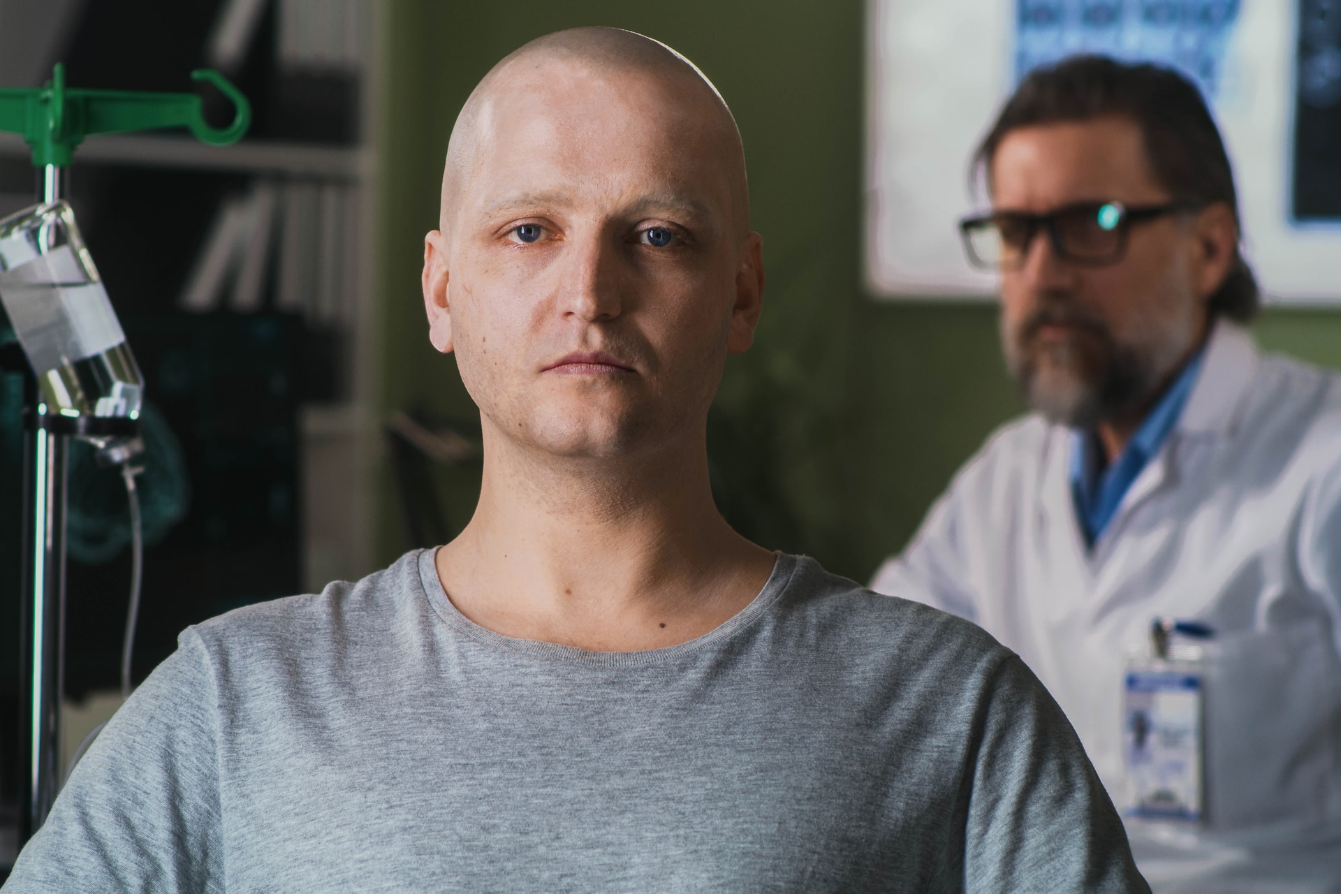 Cancer patient and doctor